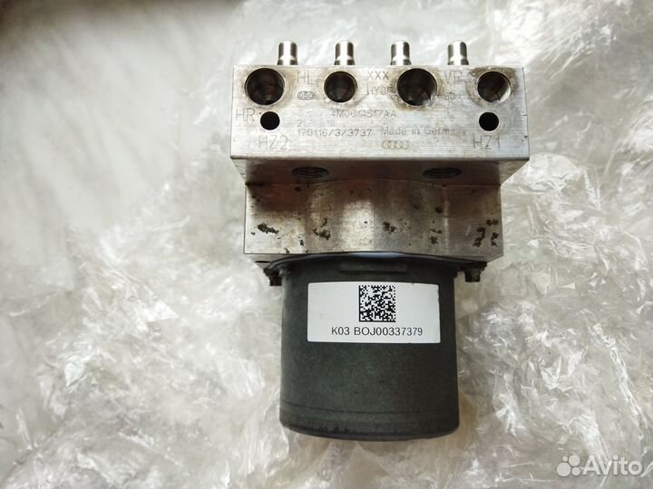 Насос ABS 4M0614517AA audi Q7 SQ7