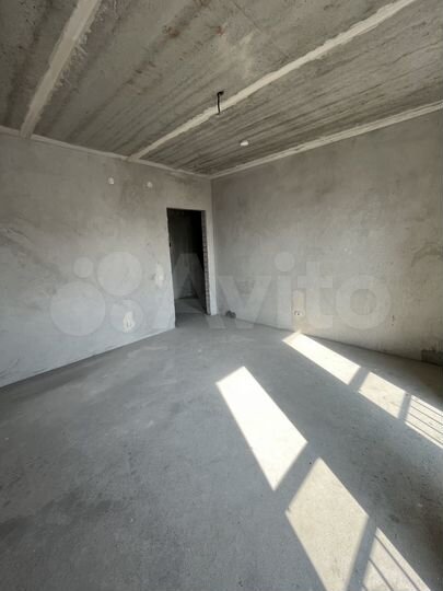 3-к. квартира, 81 м², 8/9 эт.