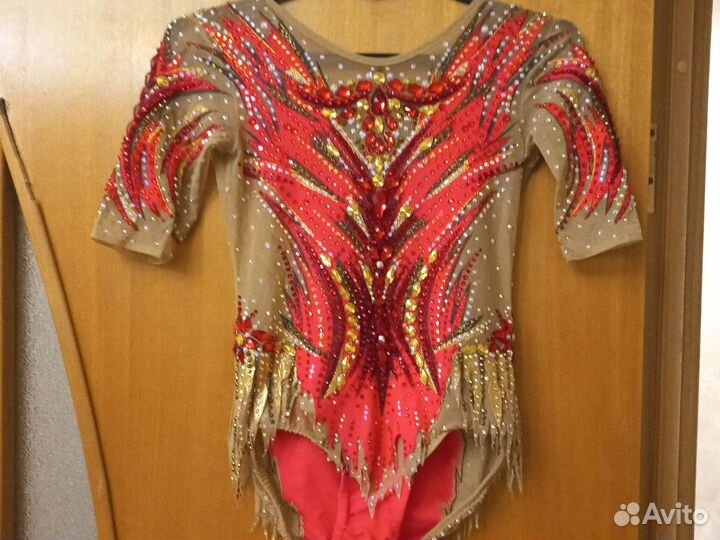 Купальник для художественной гимнастики