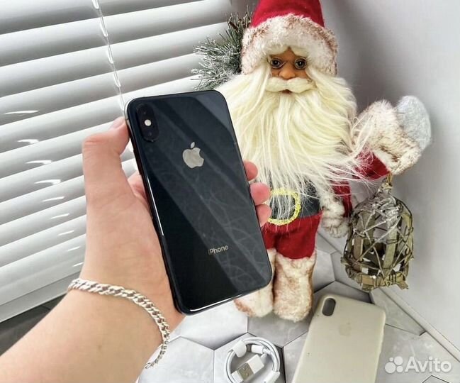 iPhone Xs, 64 ГБ