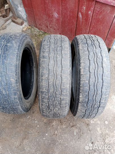 Bridgestone Dueler H/T 687 225/65 R17