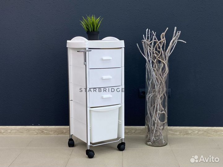 Тележка парикмахерская