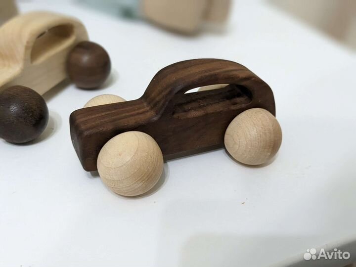 Машинки грызунки деревянные