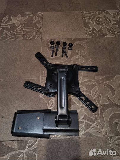 Кронштейн для телевизора на стену