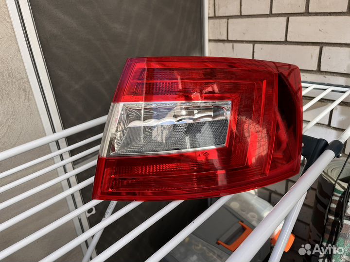 Фонарь задний Skoda Octavia A7 правый