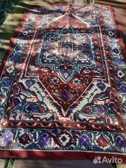 Ковер из войлока винтажный