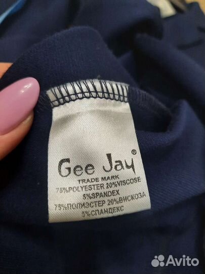 Пиджак для девочки 140 школьный