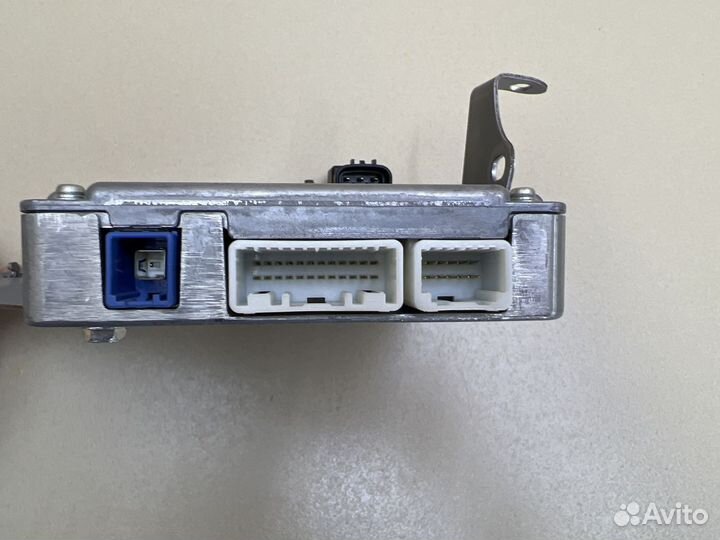 Блок управления навигацией Toyota Crown Majesta