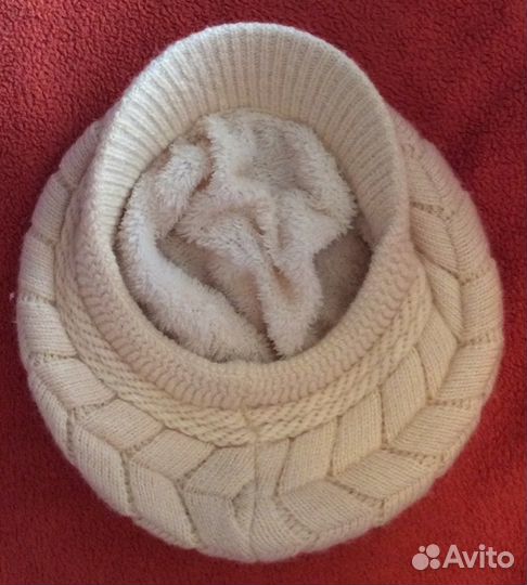 Три шапки одним пакетом