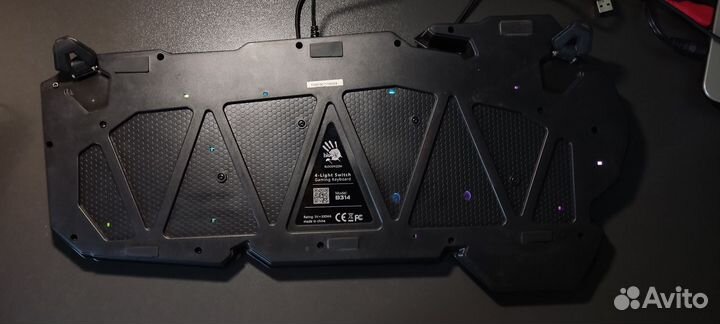 Игровая клавиатура с подсветкой