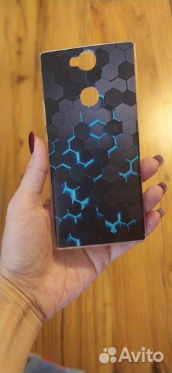 Чехол силиконовый Cоты на Sony Xperia XA2 Plus