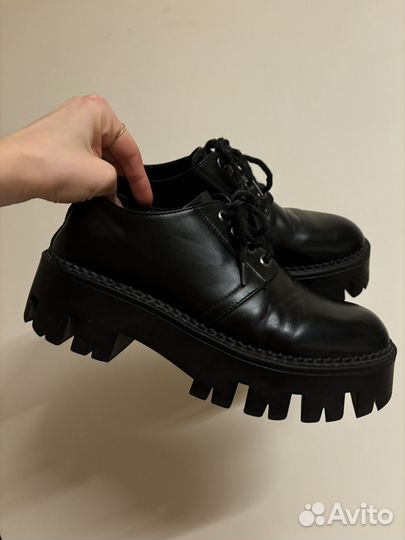 Лоферы женские 39 размер