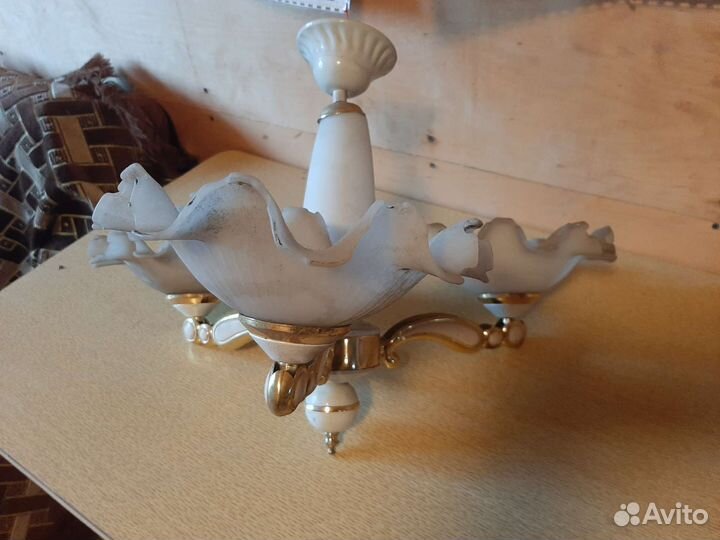 Люстра потолочная