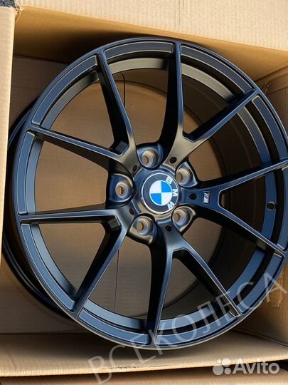 763 m стиль R18 Bmw 5-120 black новые диски