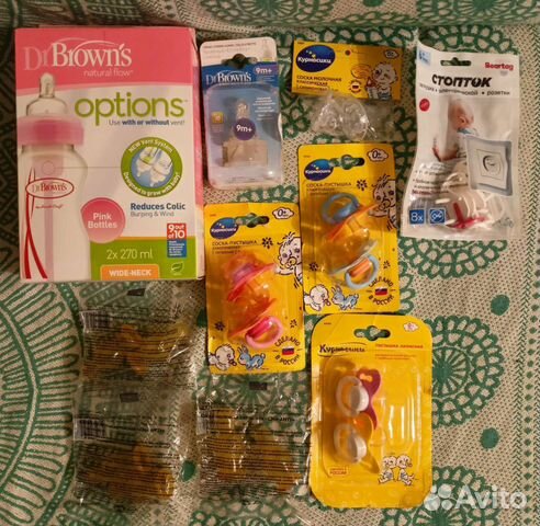 Бутылочка для кормления, соски молочные, пустышки