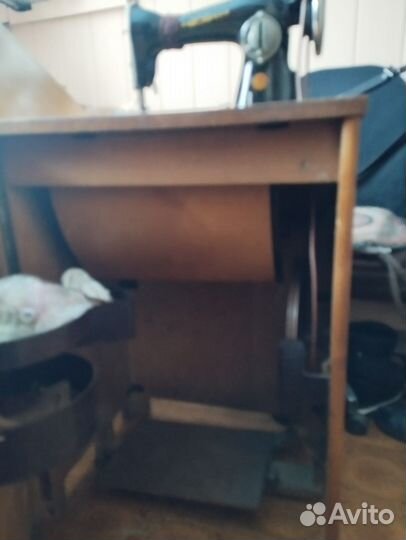 Швейная машина Подольск ножная