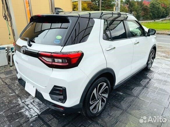 Toyota Raize 1.0 CVT, 2021, 29 000 км