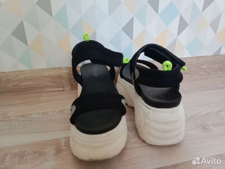 Босоножки для девочки 36 размер высокая подошва