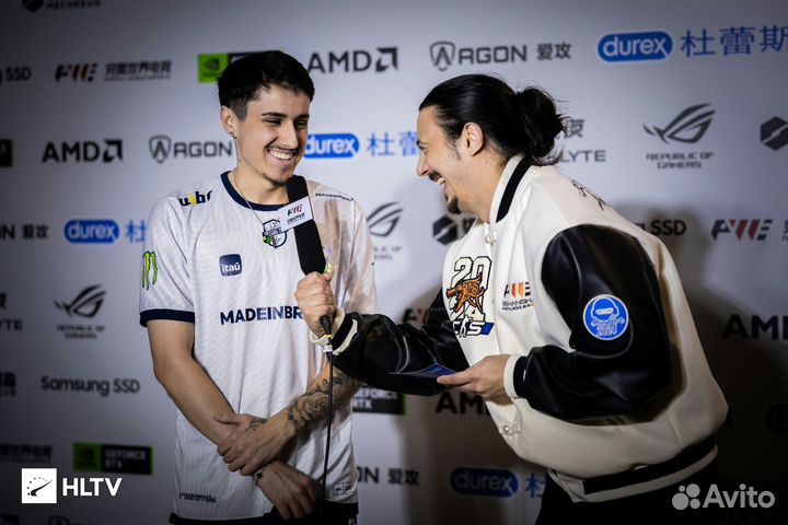 Бомбер лимитированный 