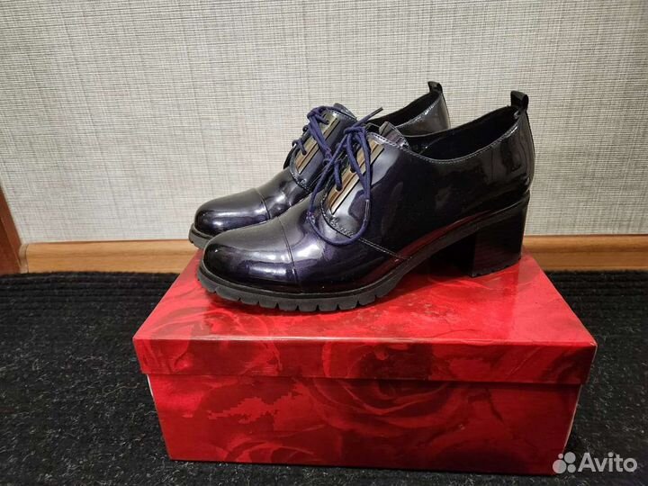 Ботинки женские