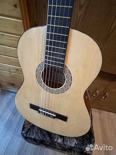 Гитара классическая