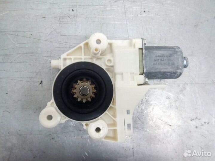 Моторчик стеклоподъемника передний левый Ford