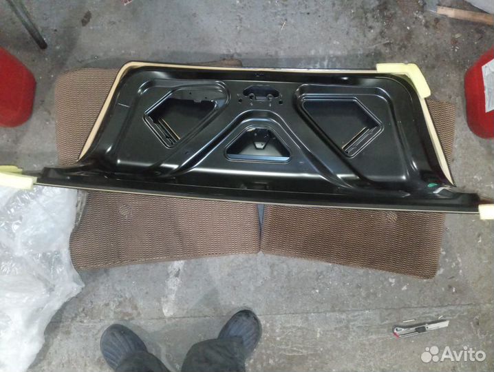 Крышка багажника Клио 2/Симбол/Логан