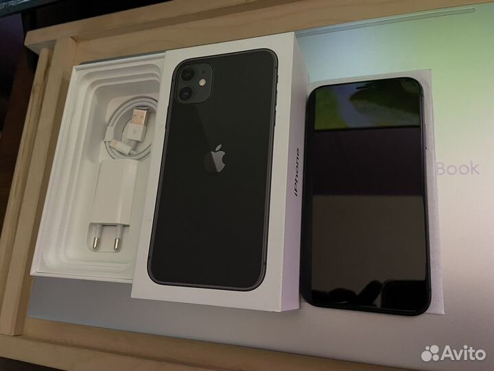 iPhone 11 128GB черный