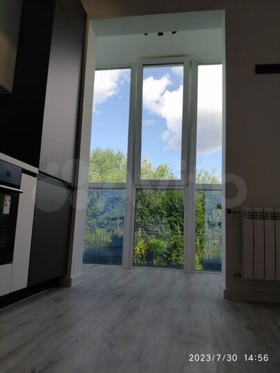 1-к. квартира, 43 м², 1/3 эт.