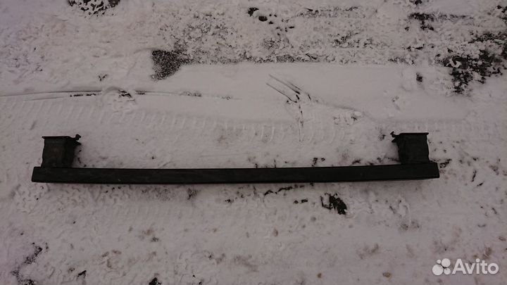 Усилитель заднего бампера мерседес W447 W448