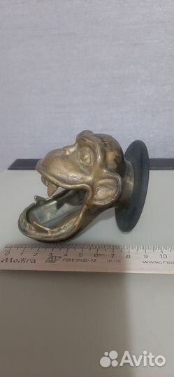 Голова обезьяны. Бронза, латунь