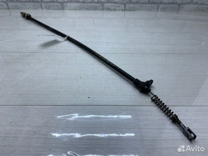 Трос стояночного тормоза Mercedes C-Class W204