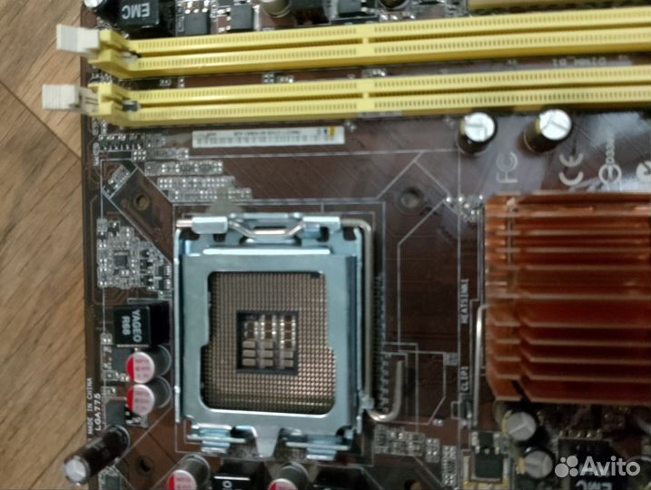 4 материнские платы, цена за все