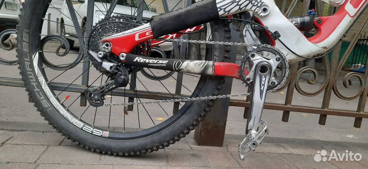 GT Force Carbon expert