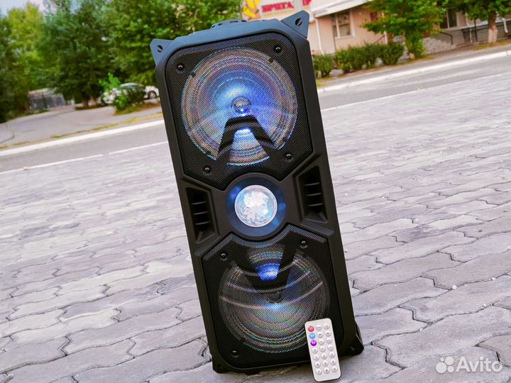 Колонка портативная с блютузом