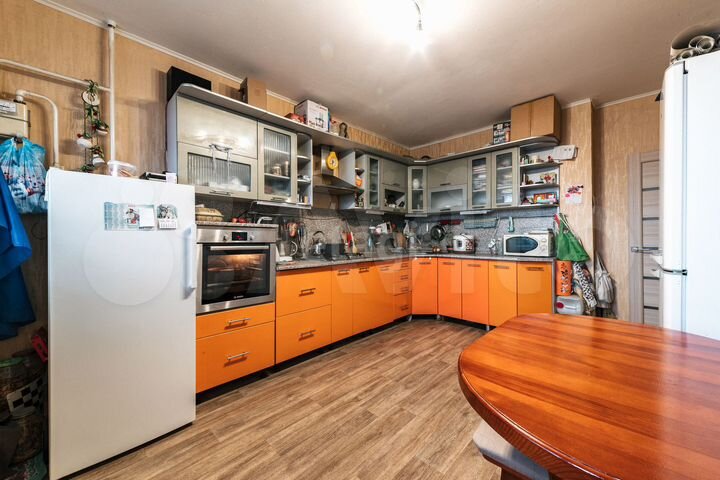 3-к. квартира, 84,3 м², 6/9 эт.