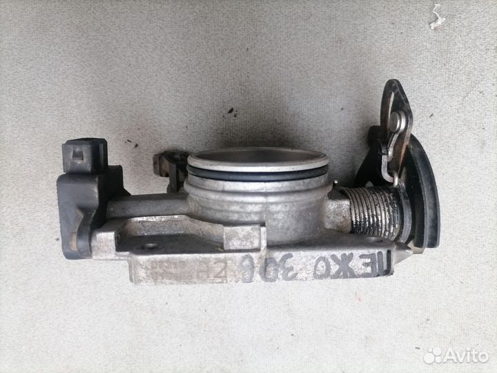 Заслонка дроссельная механическая для Peugeot 306