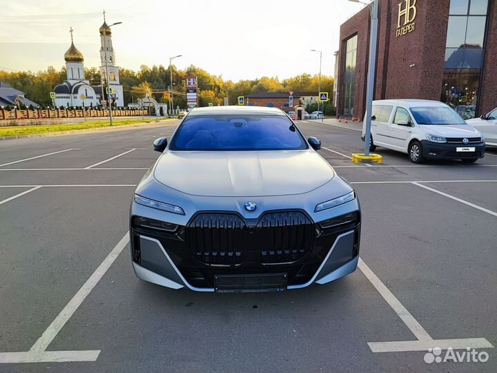 BMW 7 серия 3.0 AT, 2023, 50 км
