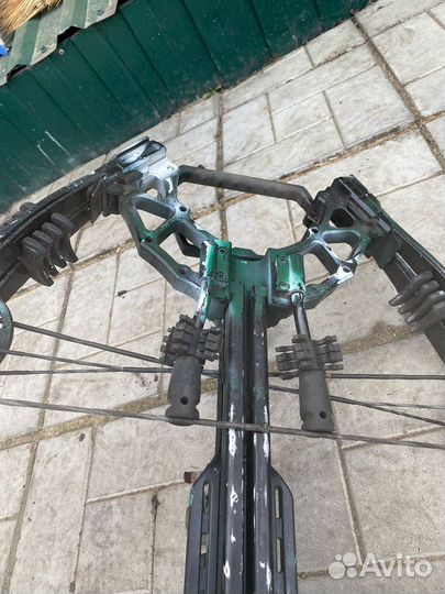 Блочный арбалет