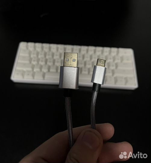 Механическая клавиатура GK61