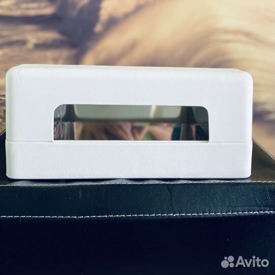 Лампа для маникюра новая