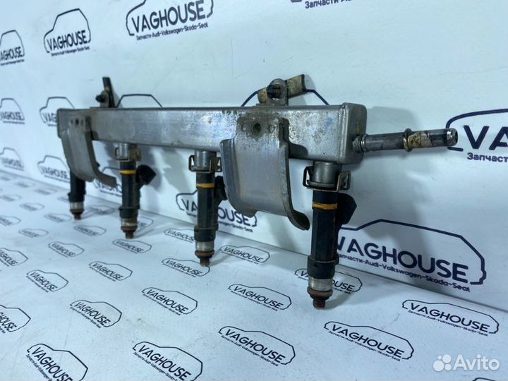 Рампа топливная Mazda 6 GH 2.0 LF 2010