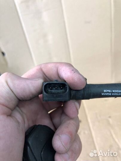 Датчик давления клапан Volvo 30668639