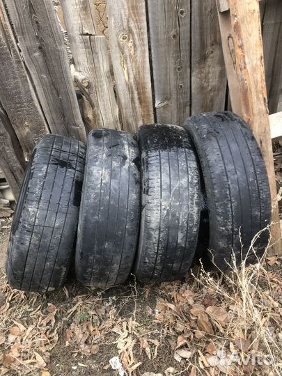 Yokohama 104ZR 225/65 R17