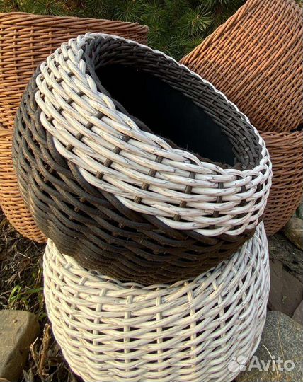 Кашпо из ротанга