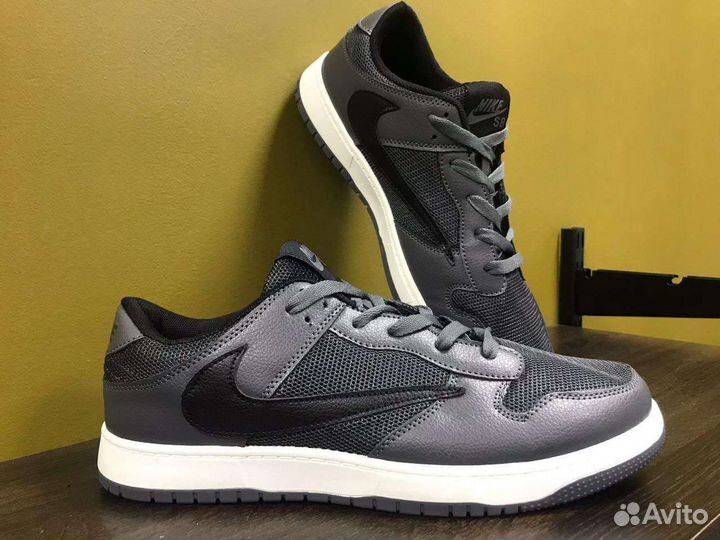 Кроссовки Nike sb Dunk