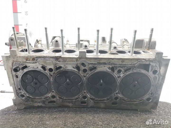 Б/У Б/У Головка блока цилиндров (ГБЦ) 55571949