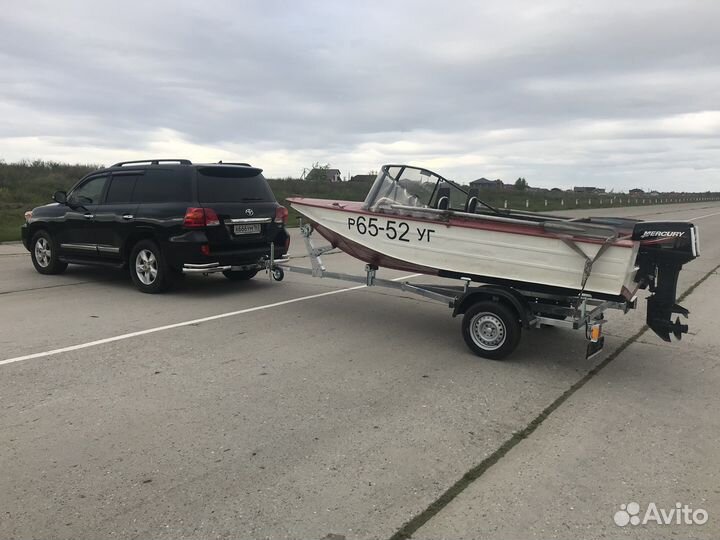 Прицеп для лодки до 4,7м с кивевым роликом