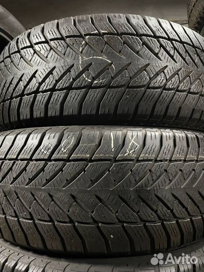 Goodyear UltraGrip SUV+ 255/60 R18