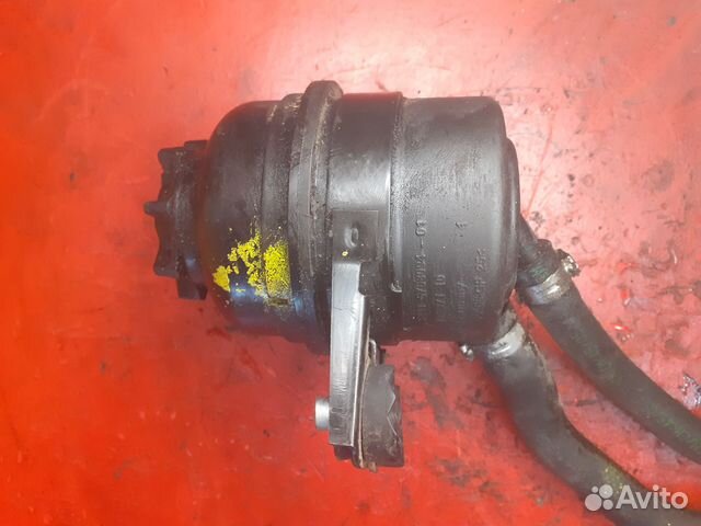 Бачок гура Bmw X1 E84 n52b30ae 32416851218